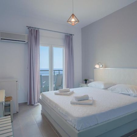 Pantheon Hotel ปาติติริ ภายนอก รูปภาพ
